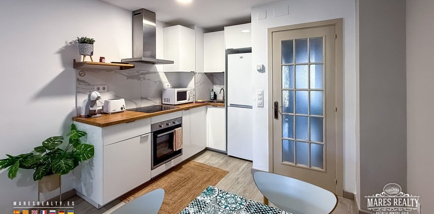 Apartment in Lloret de Mar, Girona, Spain 2 bedrooms, 57 sq.m. No. 177593
