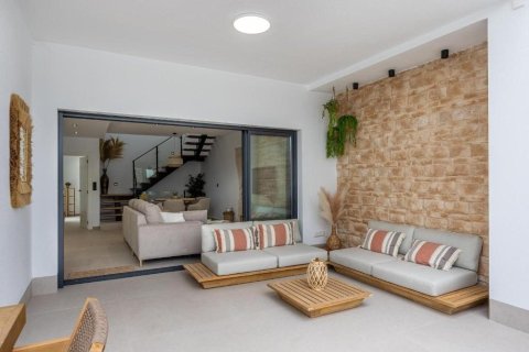 Villa till salu i Dolores, Alicante, Spanien 3 sovrum, 150 kvm. Nr. 177591 - foto 13