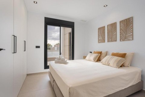 Villa till salu i Dolores, Alicante, Spanien 3 sovrum, 150 kvm. Nr. 177591 - foto 10