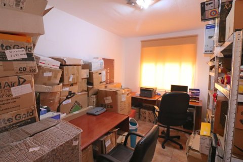 Huoneisto myytävänä Villajoyosa, Alicante, Espanja, 3 makuuhuonetta, 133 m2 No. 135680 - kuva 13