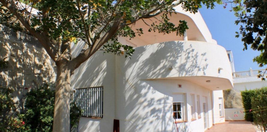 Villa Villajoyosa, Alicante, Espagne 4 chambres, 173 m2 No. 135683