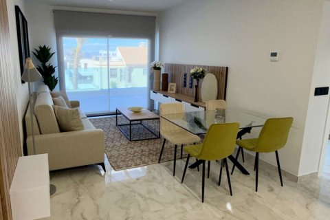 Apartamento en venta en Algorfa, Alicante, España 2 dormitorios, 96.25 m2 No. 182496 - foto 2