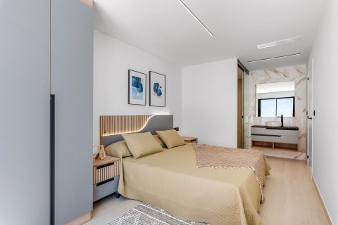 Apartamento en venta en Guardamar del Segura, Alicante, España 2 dormitorios, 86.4 m2 No. 182497 - foto 19