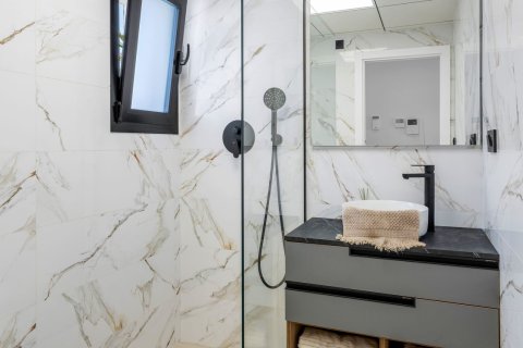 Apartamento en venta en Guardamar del Segura, Alicante, España 2 dormitorios, 86.4 m2 No. 182497 - foto 24