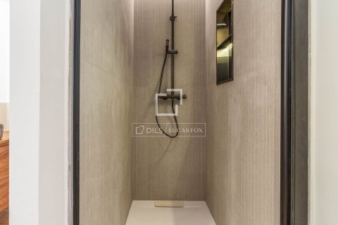 Dzīvoklis pārdošanā Barcelona, Spānijā 3 istabas, 100 m2 Nr. 166801 - attēls 29