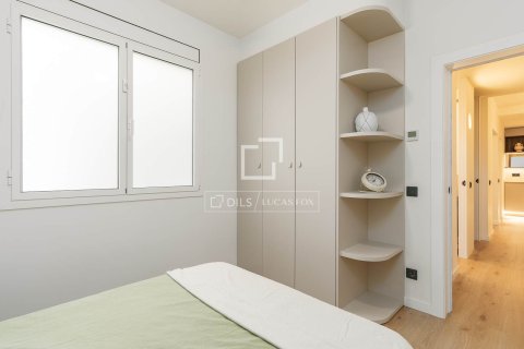 Lägenhet till salu i Barcelona, Spanien 3 sovrum, 100 kvm. Nr. 166801 - foto 30