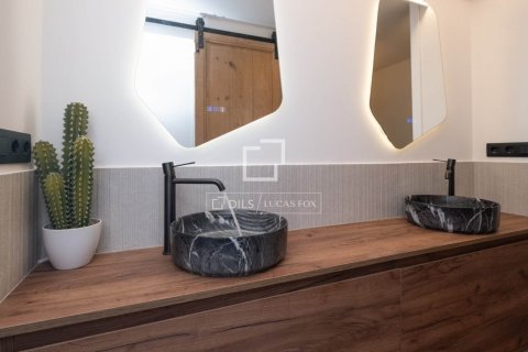 Apartament w Barcelona, Hiszpania 3 sypialnie, 100 mkw. nr 166801 – zdjęcie 20