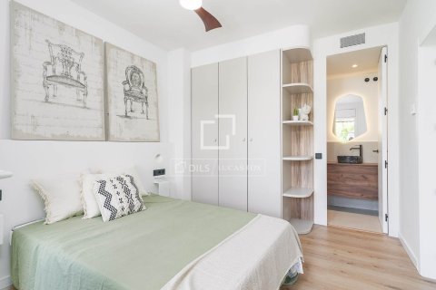 Dzīvoklis pārdošanā Barcelona, Spānijā 3 istabas, 100 m2 Nr. 166801 - attēls 16