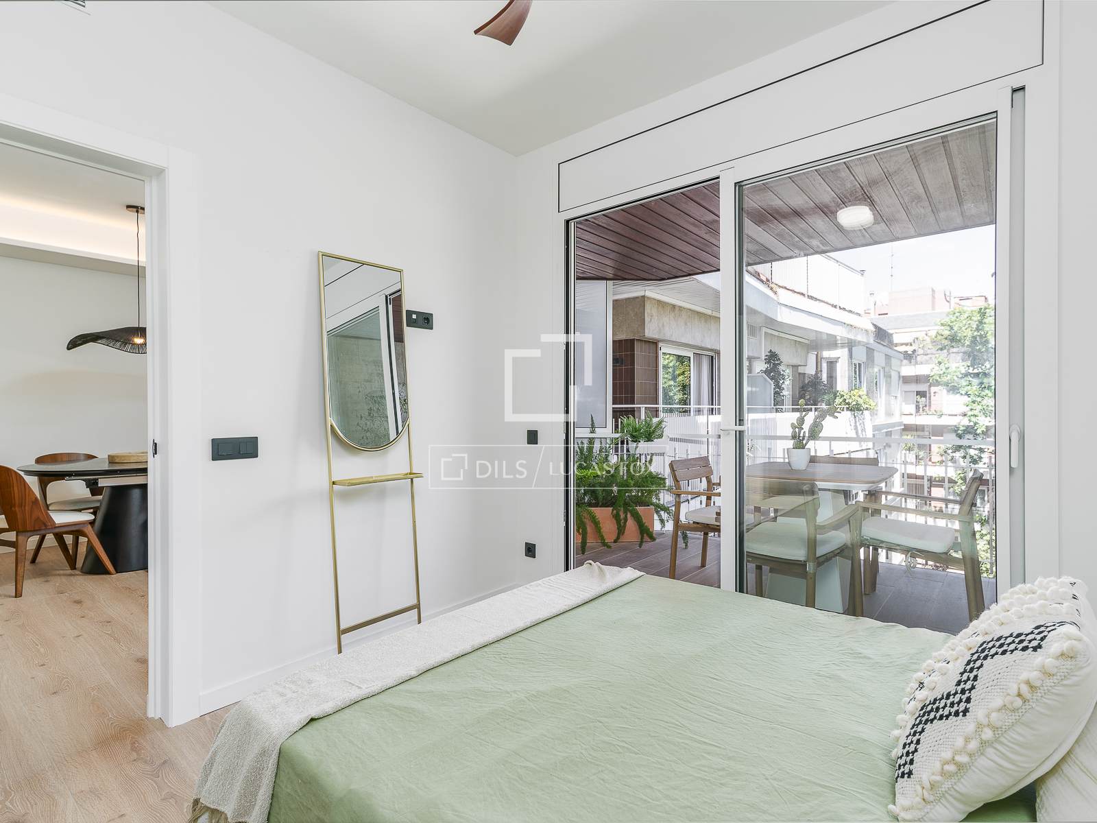 Huoneisto Barcelona, Espanja 3 makuuhuonetta, 100 m2 No. 166801