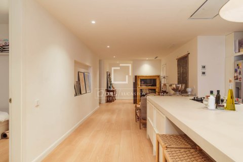 Apartament w Barcelona, Hiszpania 4 sypialnie, 180 mkw. nr 166800 – zdjęcie 16