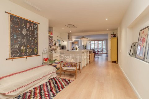Apartament w Barcelona, Hiszpania 4 sypialnie, 180 mkw. nr 166800 – zdjęcie 9