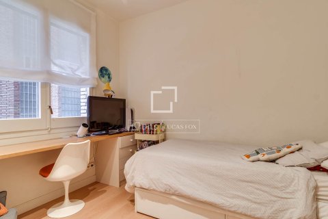 Apartament w Barcelona, Hiszpania 4 sypialnie, 180 mkw. nr 166800 – zdjęcie 29