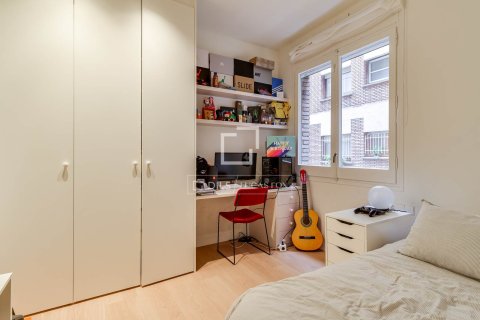 Apartament w Barcelona, Hiszpania 4 sypialnie, 180 mkw. nr 166800 – zdjęcie 26