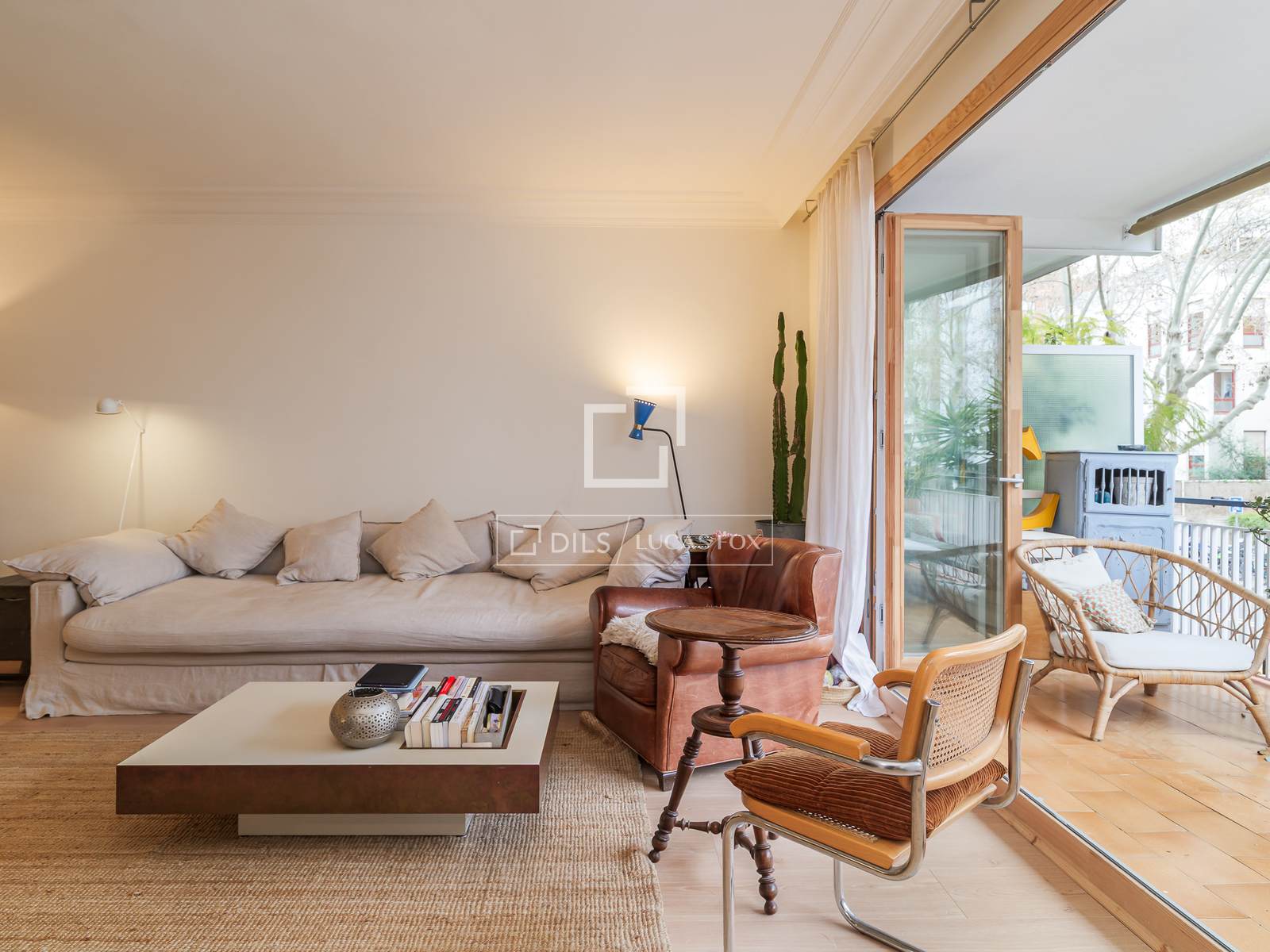 Huoneisto Barcelona, Espanja 4 makuuhuonetta, 180 m2 No. 166800