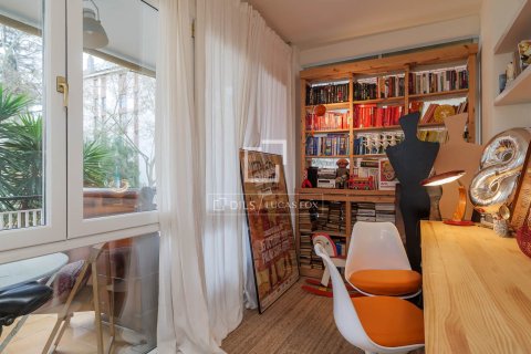 Apartament w Barcelona, Hiszpania 4 sypialnie, 180 mkw. nr 166800 – zdjęcie 19