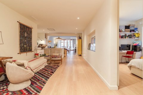 Apartament w Barcelona, Hiszpania 4 sypialnie, 180 mkw. nr 166800 – zdjęcie 10