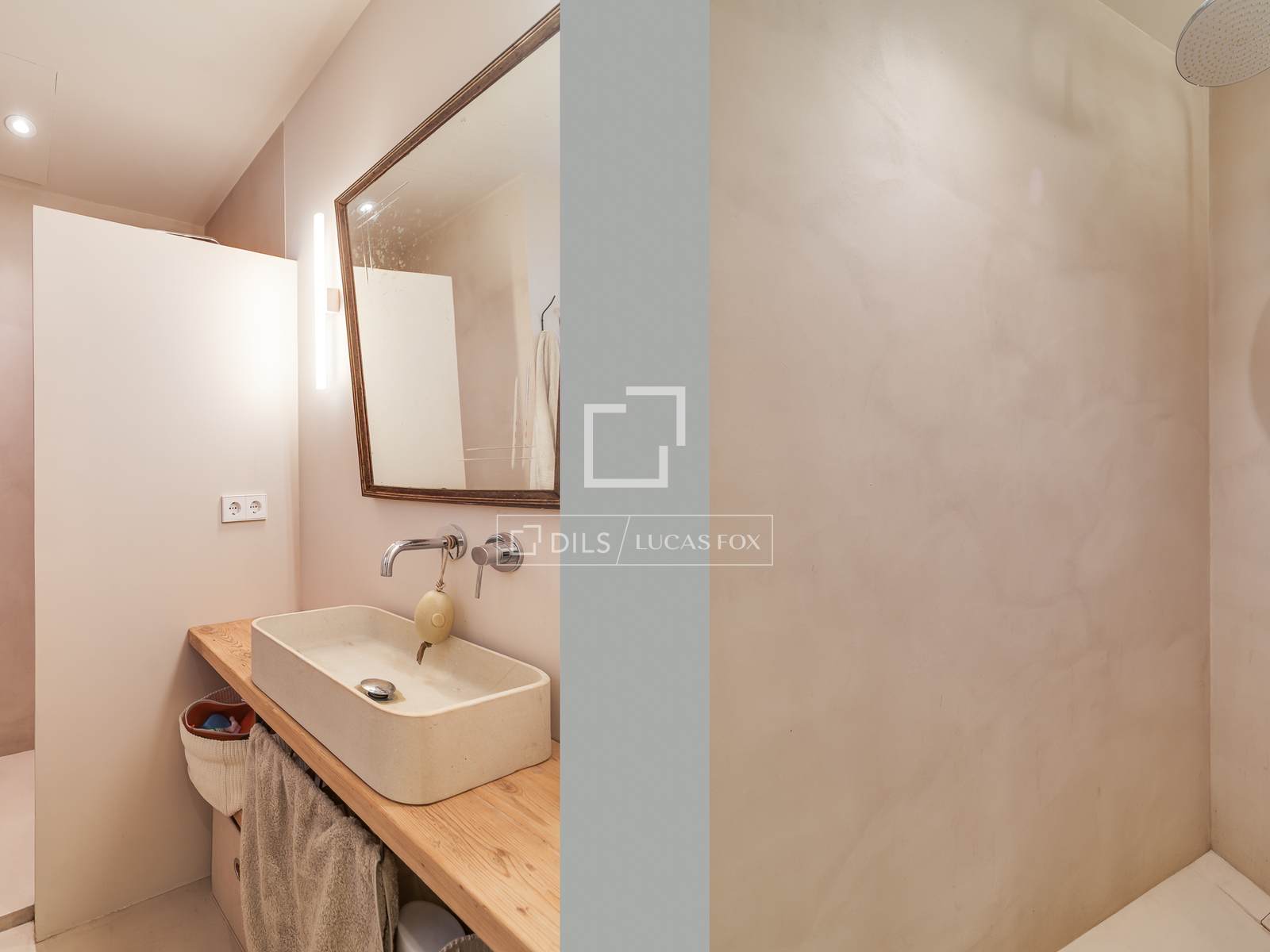 Huoneisto Barcelona, Espanja 4 makuuhuonetta, 180 m2 No. 166800