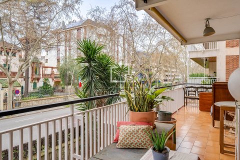 Apartament w Barcelona, Hiszpania 4 sypialnie, 180 mkw. nr 166800 – zdjęcie 2