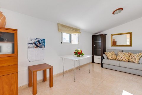 Apartment for sale Genoves, Valencia, Spain 2 bedrooms, 136 sq.m. No. 119910 - photo 16