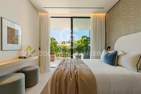 House for sale in Marbella, Malaga, Spain 5 bedrooms, 696 sq.m. No. 157568 - photo 30