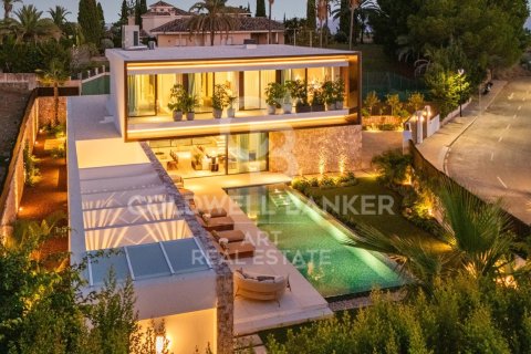 House for sale in Marbella, Malaga, Spain 5 bedrooms, 696 sq.m. No. 157568 - photo 2