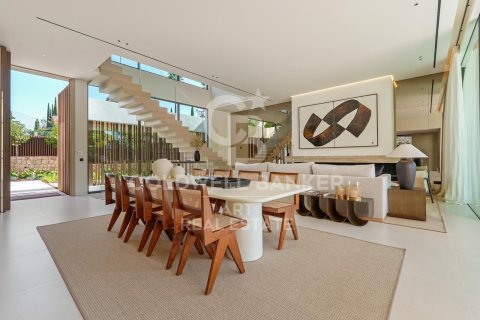 House for sale in Marbella, Malaga, Spain 5 bedrooms, 696 sq.m. No. 157568 - photo 5