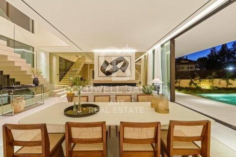 House for sale in Marbella, Malaga, Spain 5 bedrooms, 696 sq.m. No. 157568 - photo 8