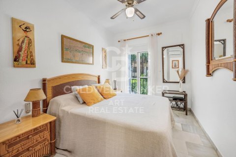 Kaupunkipientalo myytävänä Marbella, Malaga, Espanja, 4 makuuhuonetta, 163 m2 No. 157565 - kuva 11