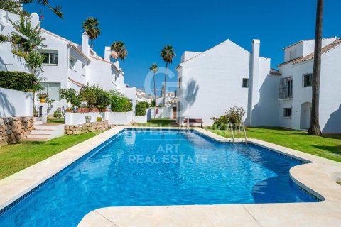 Radhus i Marbella, Malaga, Spanien 4 sovrum, 163 kvm. Nr. 157565