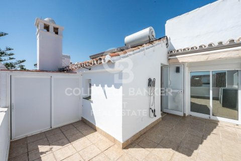 Kaupunkipientalo myytävänä Marbella, Malaga, Espanja, 4 makuuhuonetta, 163 m2 No. 157565 - kuva 7