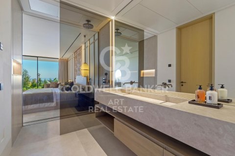 House for sale in Benahavis, Malaga, Spain 8 bedrooms, 1696 sq.m. No. 157570 - photo 22