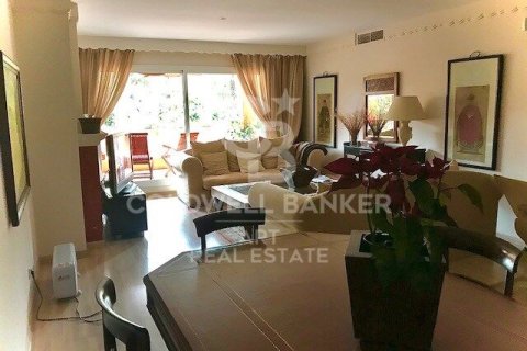 Apartment à vendre à Estepona, Malaga, Espagne, 3 chambres, 165 m2 No. 157567 - photo 4