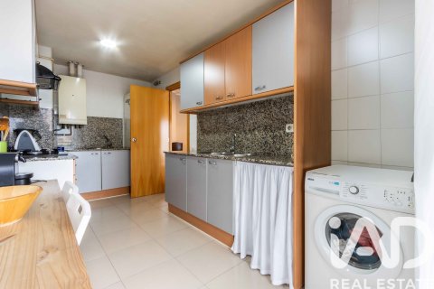 Apartament w Sabadell, Barcelona, Hiszpania 3 sypialnie, 101 mkw. nr 152420 – zdjęcie 16