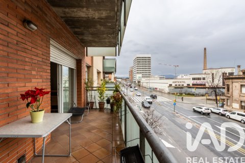Apartament w Sabadell, Barcelona, Hiszpania 3 sypialnie, 101 mkw. nr 152420 – zdjęcie 10