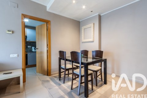 Apartament w Sabadell, Barcelona, Hiszpania 3 sypialnie, 101 mkw. nr 152420 – zdjęcie 12