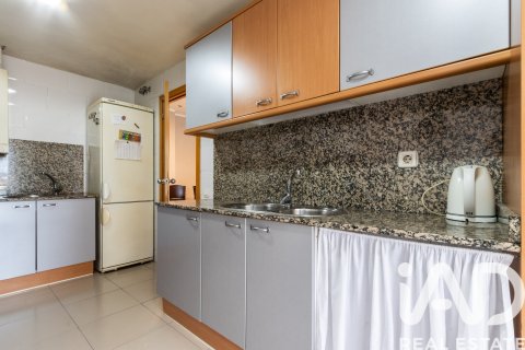 Apartament w Sabadell, Barcelona, Hiszpania 3 sypialnie, 101 mkw. nr 152420 – zdjęcie 19