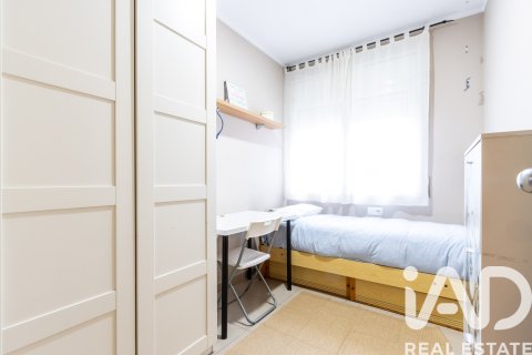 Apartament w Sabadell, Barcelona, Hiszpania 3 sypialnie, 101 mkw. nr 152420 – zdjęcie 26