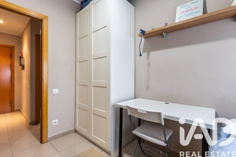 Apartament w Sabadell, Barcelona, Hiszpania 3 sypialnie, 101 mkw. nr 152420 – zdjęcie 28