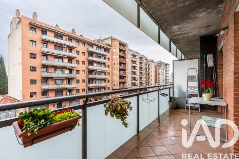 Apartament w Sabadell, Barcelona, Hiszpania 3 sypialnie, 101 mkw. nr 152420 – zdjęcie 9