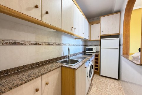 Apartamento en venta en Torrevieja, Alicante, España 2 dormitorios, 72 m2 No. 189671 - foto 24