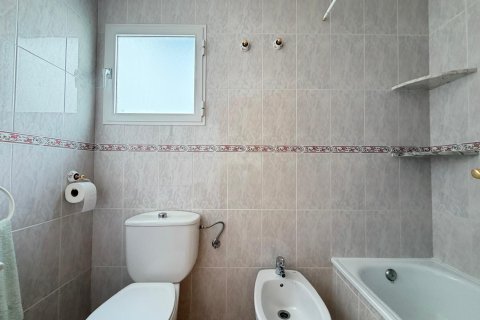 Apartamento en venta en Torrevieja, Alicante, España 2 dormitorios, 72 m2 No. 189671 - foto 11