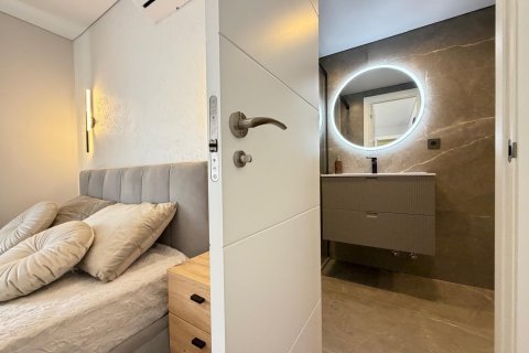 Huoneisto myytävänä Punta Prima, Alicante, Espanja, 3 makuuhuonetta, 91 m2 No. 189675 - kuva 13