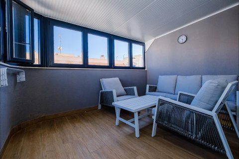 Apartment for sale in Torrevieja, Alicante, Spain 4 bedrooms, No. 189676 - photo 15