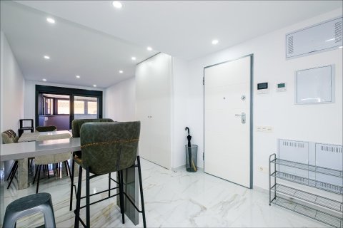 Apartment for sale in Torrevieja, Alicante, Spain 4 bedrooms, No. 189676 - photo 23
