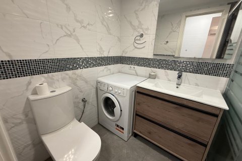 Продажа квартиры в Торревьеха, Аликанте, Испания 2 спальни, 57м2 №189674 - фото 13