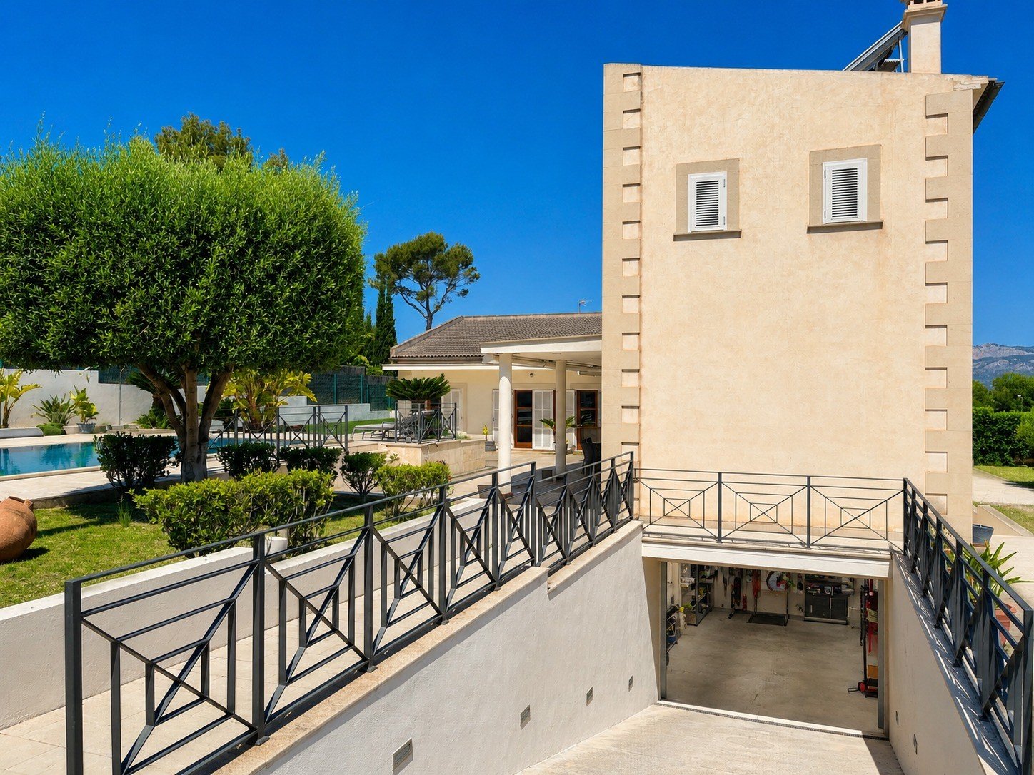 Villa i Santa Ponsa, Mallorca, Spanien 5 sovrum, 461 kvm. Nr. 194964
