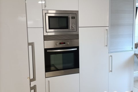 Продажа дома в Вальядолид, Испания 4 спальни, 343м2 №195084 - фото 17