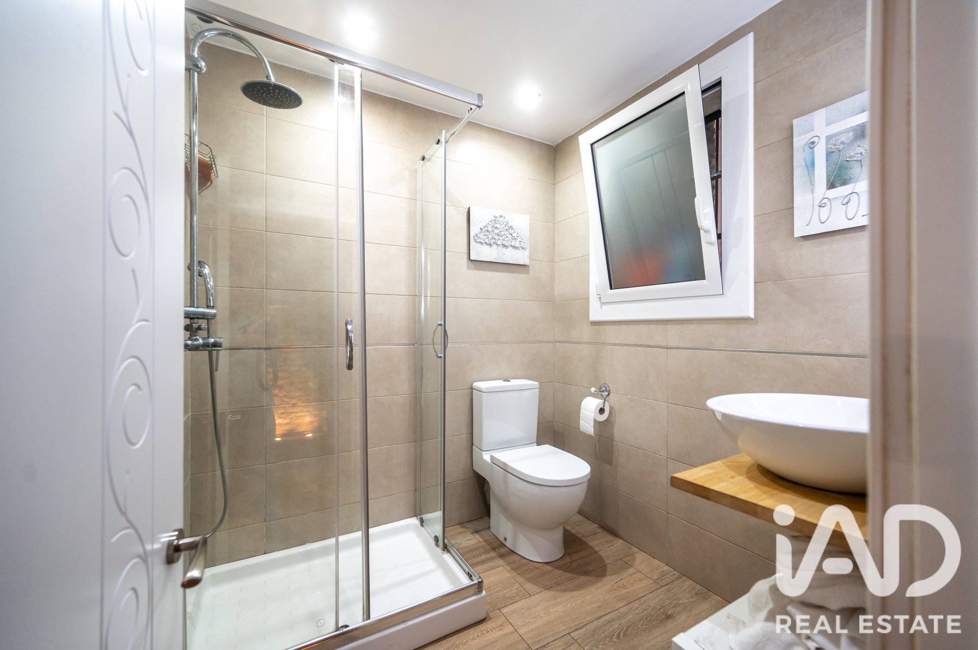 Duplex a Barcelona, Spagna 4 camere da letto, 195 mq. N° 195086