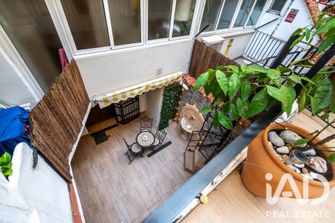 Продажа дуплекса в Барселона, Испания 4 спальни, 195м2 №195086 - фото 26