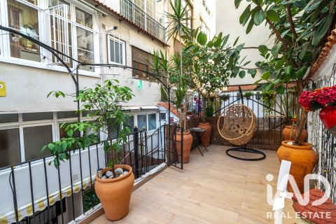Продажа дуплекса в Барселона, Испания 4 спальни, 195м2 №195086 - фото 25
